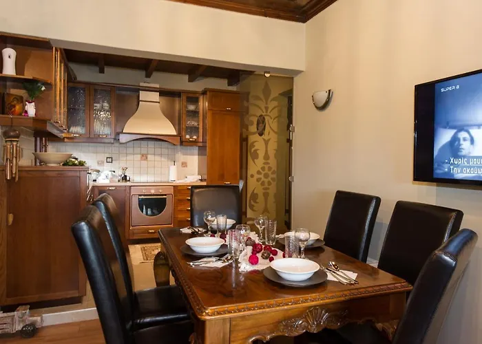 Petra Thea Karítaina