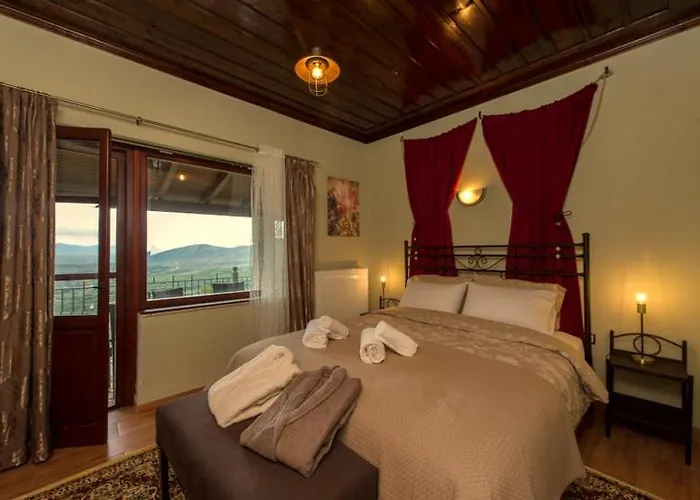 Petra Thea Βίλα *